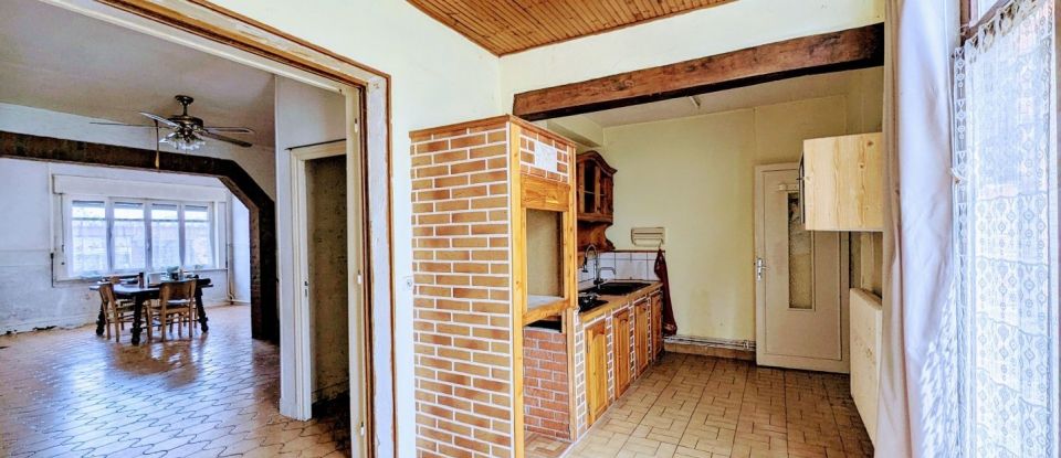 Maison 6 pièces de 115 m² à Aulnoye-Aymeries (59620)