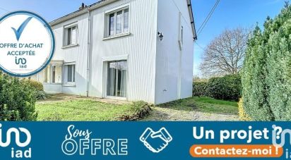 House 7 rooms of 136 m² in Sévérac (44530)