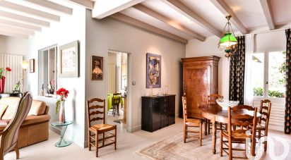 Traditional house 5 rooms of 133 m² in Germond-Rouvre (79220)