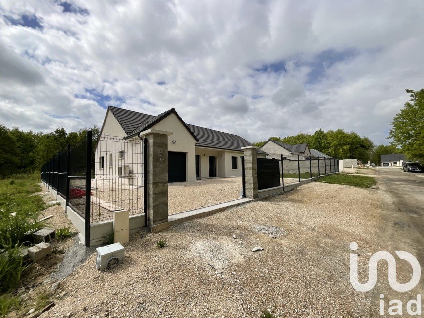 Maison traditionnelle 5 pièces de 131 m² à Romorantin-Lanthenay (41200)