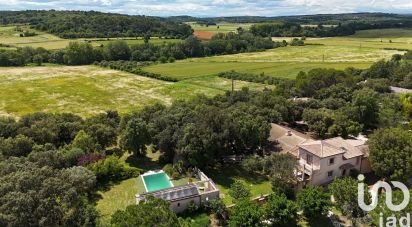 Country house 10 rooms of 323 m² in Uzès (30700)