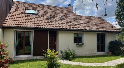 House 6 rooms of 106 m² in Montlignon (95680)