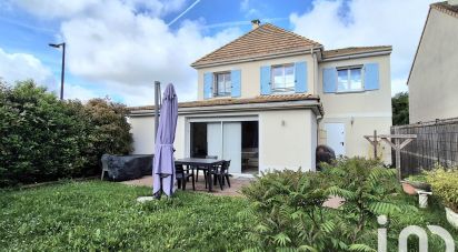 House 6 rooms of 125 m² in Saint-Pierre-du-Perray (91280)