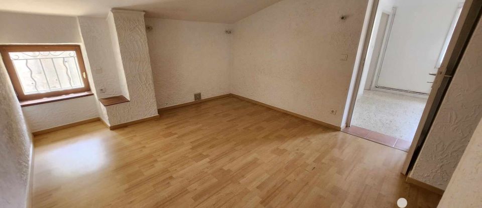 Maison 4 pièces de 82 m² à Le Luc (83340)