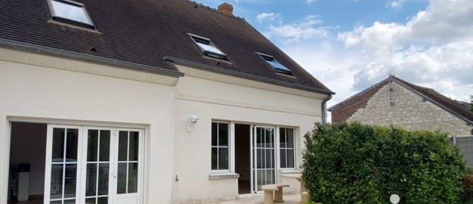 Maison 5 pièces de 112 m² à Compiègne (60200)