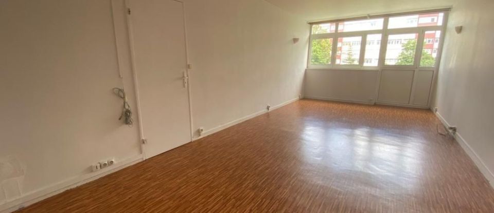 Appartement 4 pièces de 72 m² à Viry-Châtillon (91170)