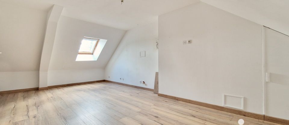 Maison de village 5 pièces de 130 m² à Gémigny (45310)