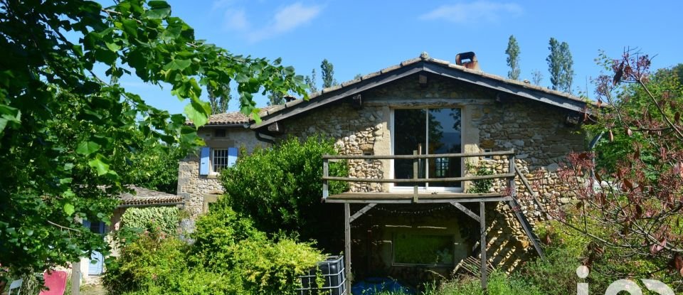 Maison de campagne 10 pièces de 341 m² à Rochefort-Samson (26300)