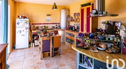 House 3 rooms of 90 m² in Mormoiron (84570)
