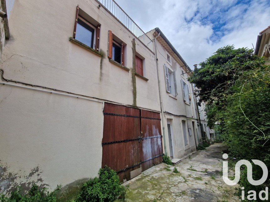 Building in Béziers (34500) of 190 m²