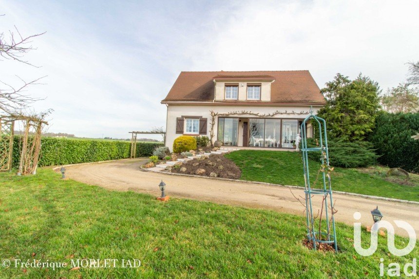 Vente Maison 160m² 5 Pièces à Marigny-les-Usages (45760) - Iad France