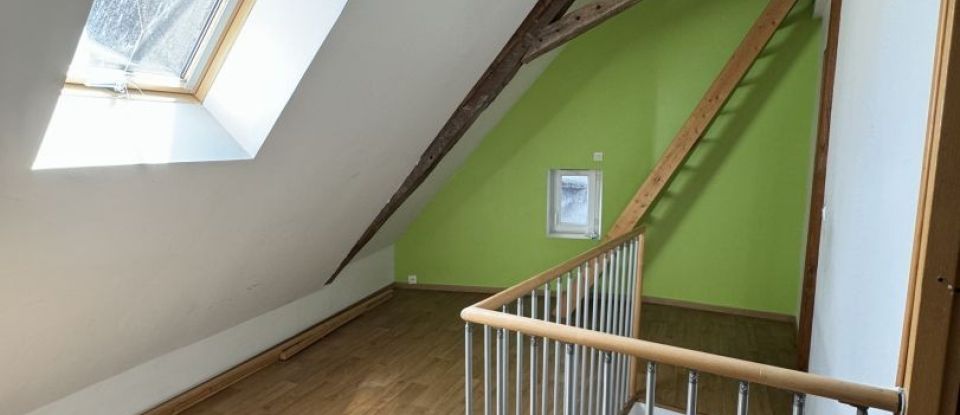 House 4 rooms of 93 m² in Moulins (03000)