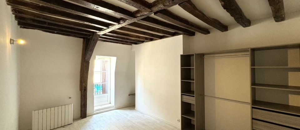 House 4 rooms of 93 m² in Moulins (03000)