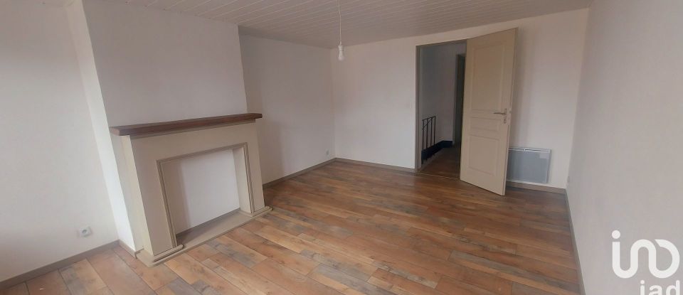 Maison 3 pièces de 72 m² à Domats (89150)