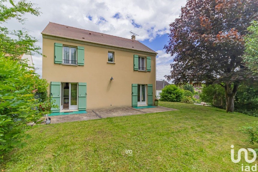 Maison 6 pièces de 121 m² à Gaillon-sur-Montcient (78250)