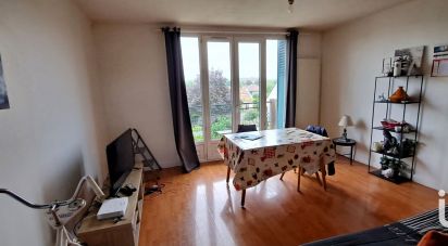 Apartment 3 rooms of 54 m² in Sainte-Savine (10300)