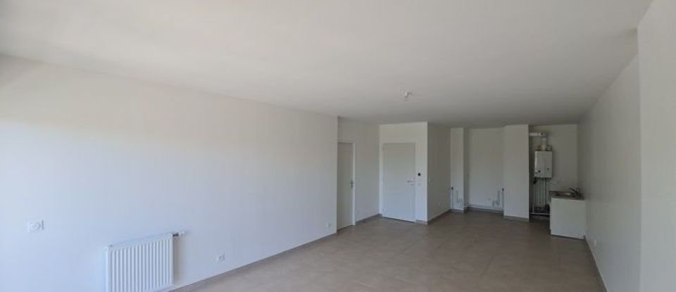 Appartement 3 pièces de 79 m² à Sainte-Geneviève-des-Bois (91700)