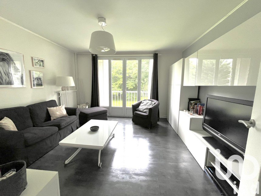 Apartment 3 rooms of 52 m² in Antony (92160)