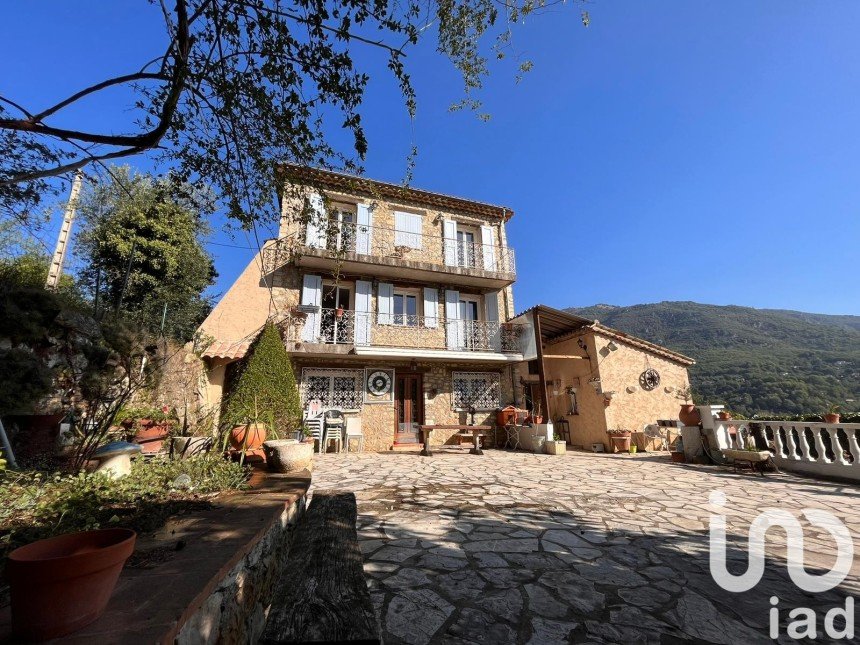 Bastide 7 rooms of 138 m² in Le Bar-sur-Loup (06620)