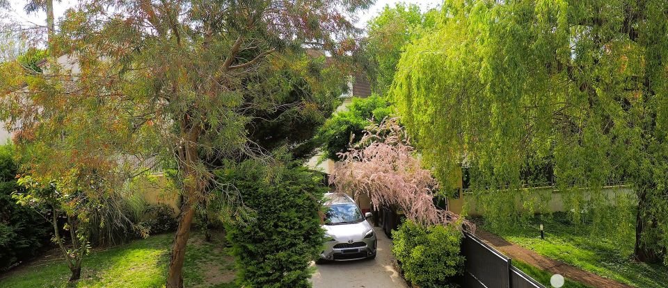 Maison traditionnelle 6 pièces de 171 m² à Montgeron (91230)