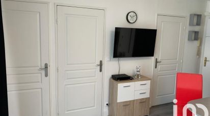 Apartment 2 rooms of 27 m² in Mandelieu-la-Napoule (06210)