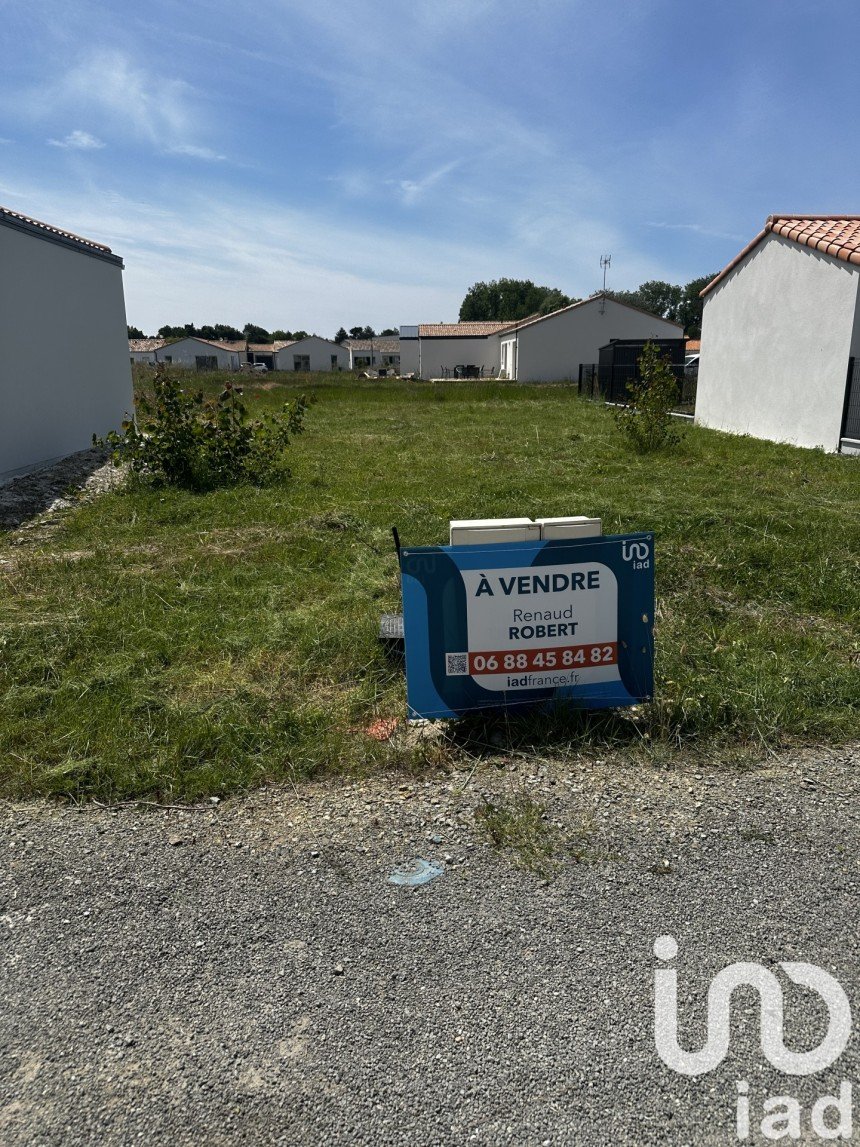 Land of 334 m² in Saint-Jean-de-Monts (85160)