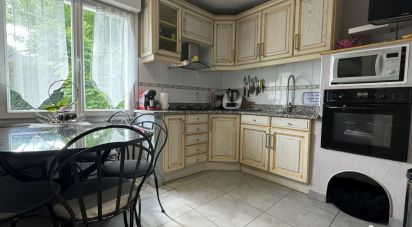 House 5 rooms of 99 m² in Saint-Avertin (37550)