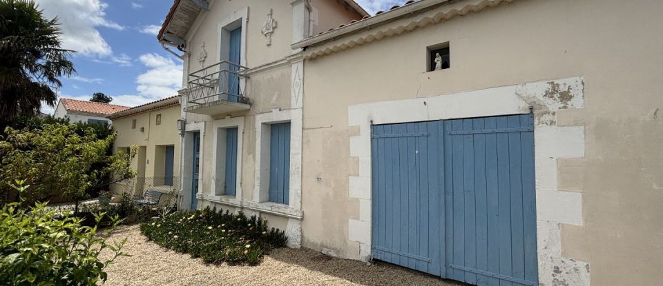 House 5 rooms of 140 m² in Les Mathes (17570)