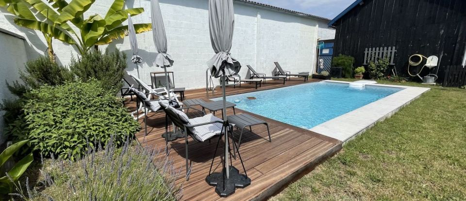 House 5 rooms of 140 m² in Les Mathes (17570)