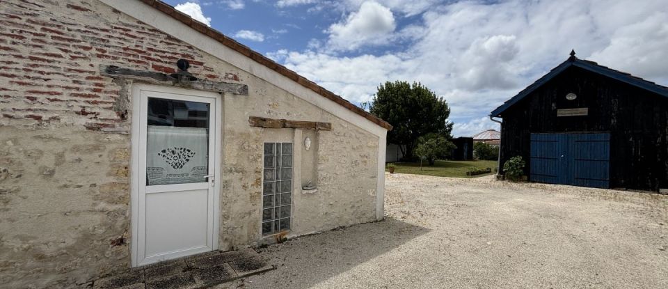 House 5 rooms of 140 m² in Les Mathes (17570)