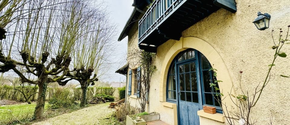 Mansion 12 rooms of 236 m² in Couilly-Pont-aux-Dames (77860)