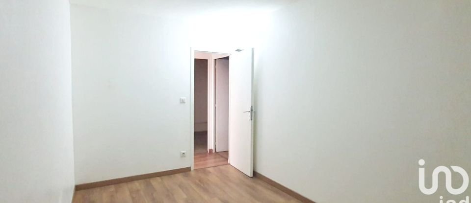 Appartement 3 pièces de 78 m² à Saint-Étienne (42000)