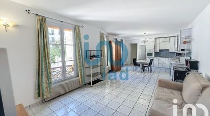 Appartement 2 pièces de 49 m² à Paris (75017)