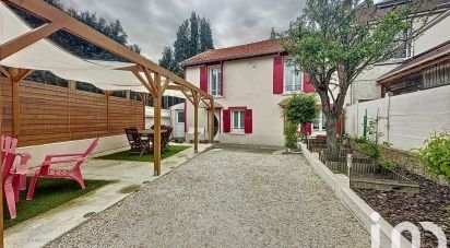 Traditional house 6 rooms of 124 m² in Le Coudray-Montceaux (91830)