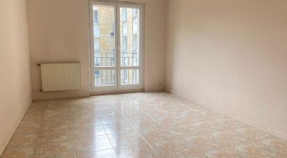 Apartment 2 rooms of 52 m² in Saint-Maurice (94410)