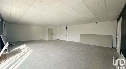 Business premises of 70 m² in Robion (84440)