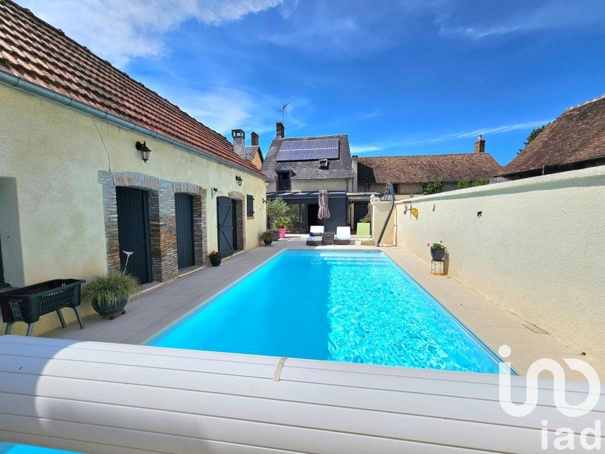 Traditional house 5 rooms of 120 m² in Ménétréol-sur-Sauldre (18700)