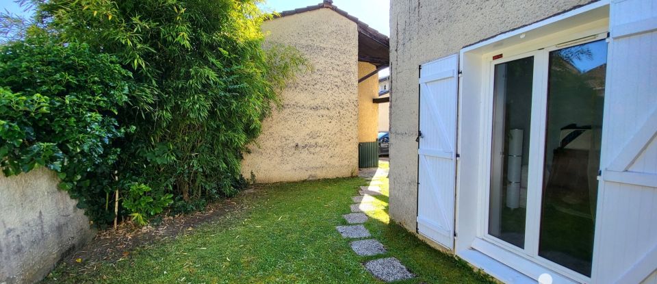 Maison 5 pièces de 100 m² à Jouy-en-Josas (78350)