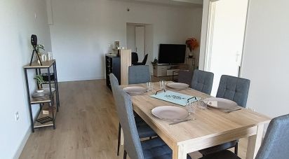 Apartment 3 rooms of 66 m² in Saint-Laurent-de-Chamousset (69930)