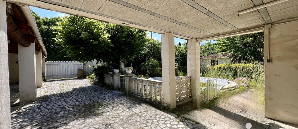 Maison 8 pièces de 155 m² à Avignon (84000)
