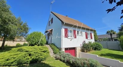 Maison 4 pièces de 97 m² à Villeneuve-la-Guyard (89340)
