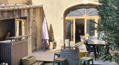 House 3 rooms of 82 m² in Jonquières (84150)