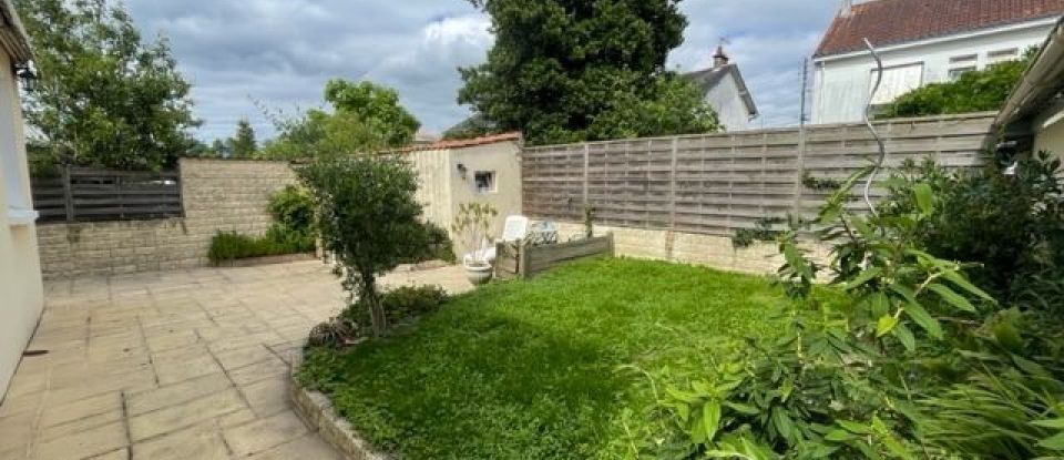 House 7 rooms of 110 m² in Saint-Sébastien-sur-Loire (44230)