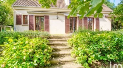 House 7 rooms of 144 m² in Magny-en-Vexin (95420)