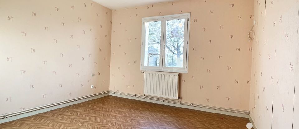 Pavillon 4 pièces de 91 m² à Saint-Médard-de-Guizières (33230)