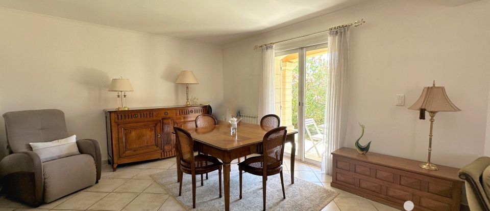 House 6 rooms of 130 m² in Uzès (30700)