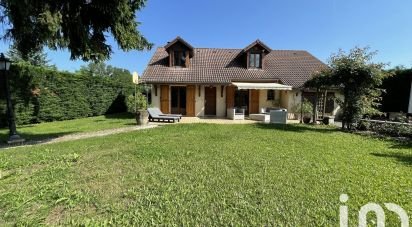 Traditional house 6 rooms of 125 m² in Tullins (38210)
