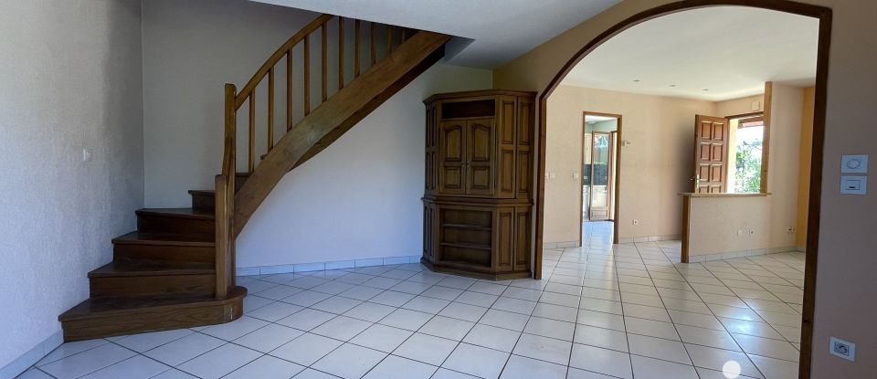 Maison traditionnelle 6 pièces de 125 m² à Tullins (38210)