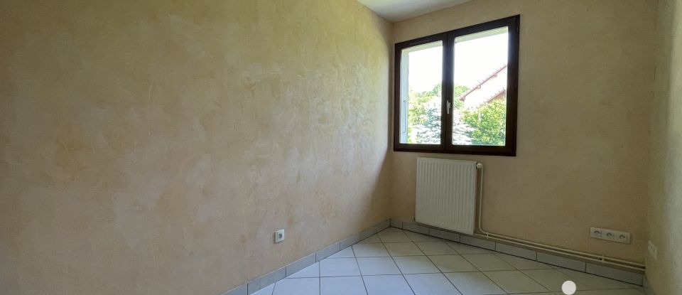 Maison traditionnelle 6 pièces de 125 m² à Tullins (38210)