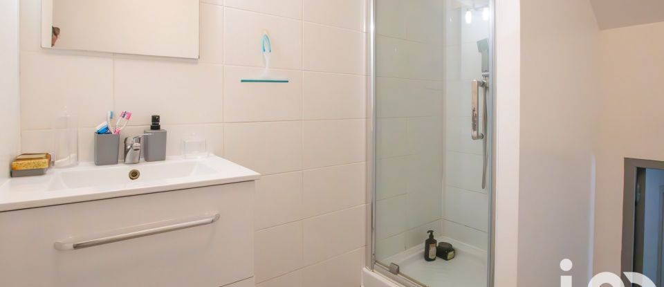 Appartement 2 pièces de 27 m² à Aix-les-Bains (73100)